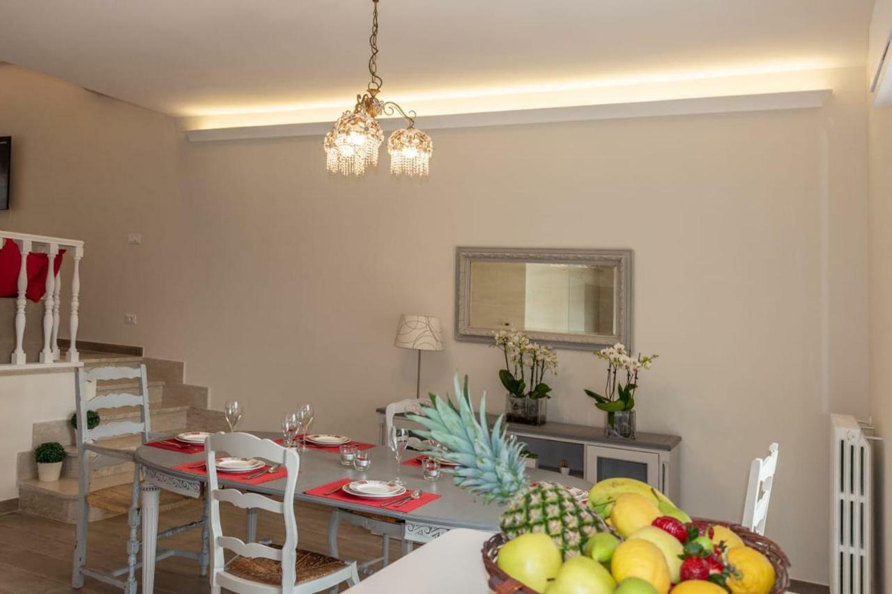 Villa La camelia bianca Roma Esterno foto